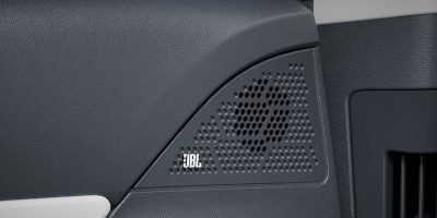 sa-jbl-speakers-img