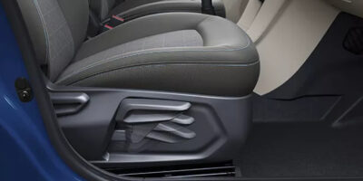 height-adjustable-driver-seat-1